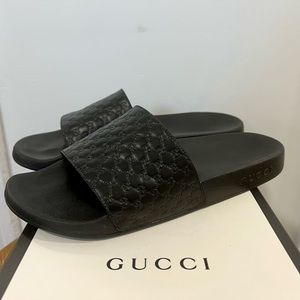Gucci man leather rubber sandals microguccissima soft.
